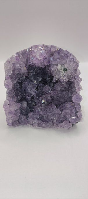 Géode améthyste bord brut Uruguay A 300 à 500g